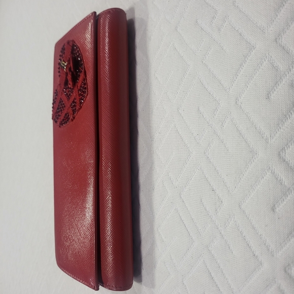 Salvatore Ferragamo Heart Red Leather Bifold Long Wallet - Picture 8 of 11